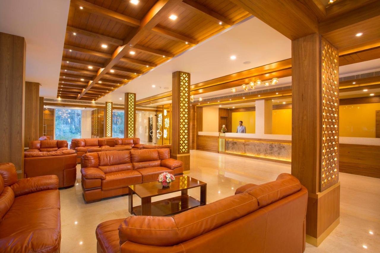 Blue Serene Resort Guruvayur Exterior photo